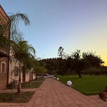 Casale Morillo * Campofelice Di Roccella