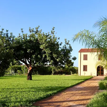 Casale Morillo Apartment